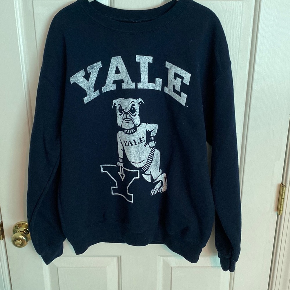 Navy blue Yale crewneck with bulldog mascot on front!